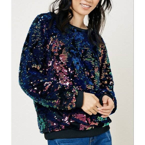 Iridescent Sequin Sweater - Picture 2 of 3